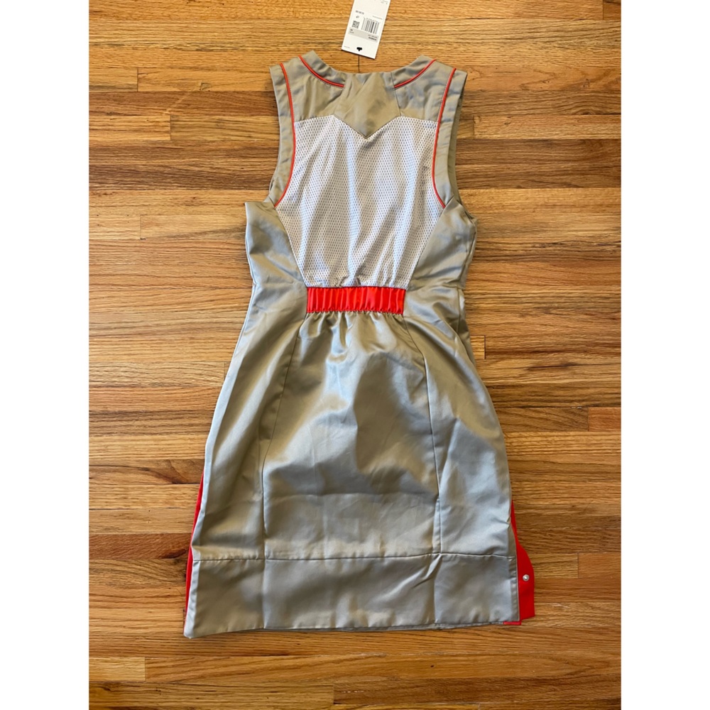 NWT Nike Air Jordan Beige and Red Mesh Zipper Dress with Side Buttons, Size XS - Picture 3 of 10